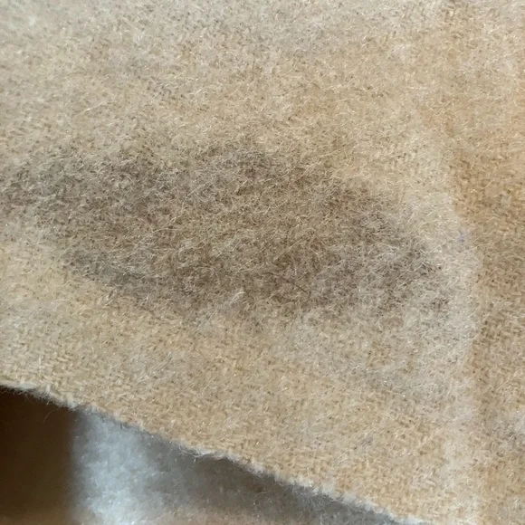 Mid-Century Wool Blanket - Picture 8 of 16